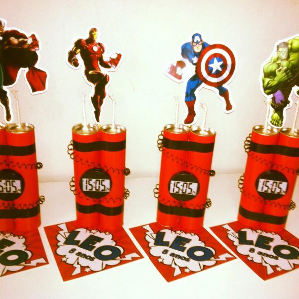 Centro de mesa Vingadores