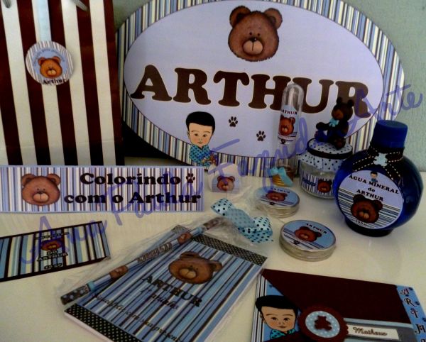 FESTA PERSONALIZADA URSO 8 ARTES