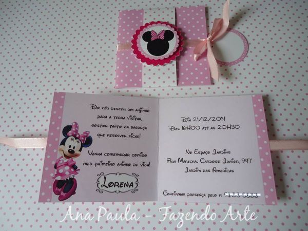 Convite com scrap e tag para nome de convidados