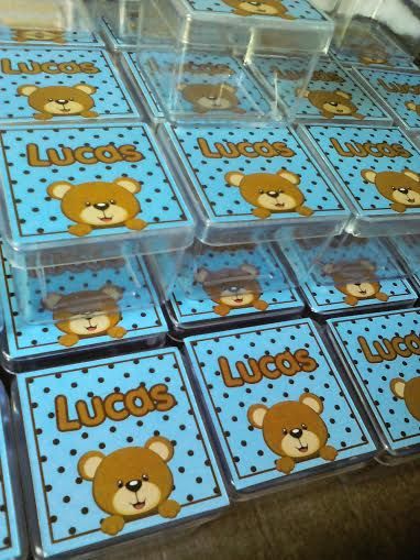 Caixa acrílica vazia personalizada.